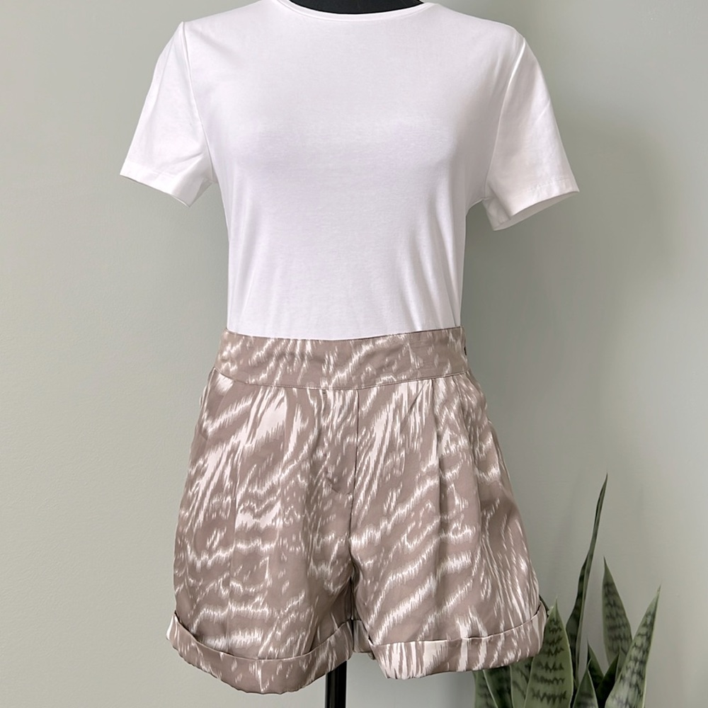 Silky, dressy, comfortable side zip shorts with pewter and white Debra pattern